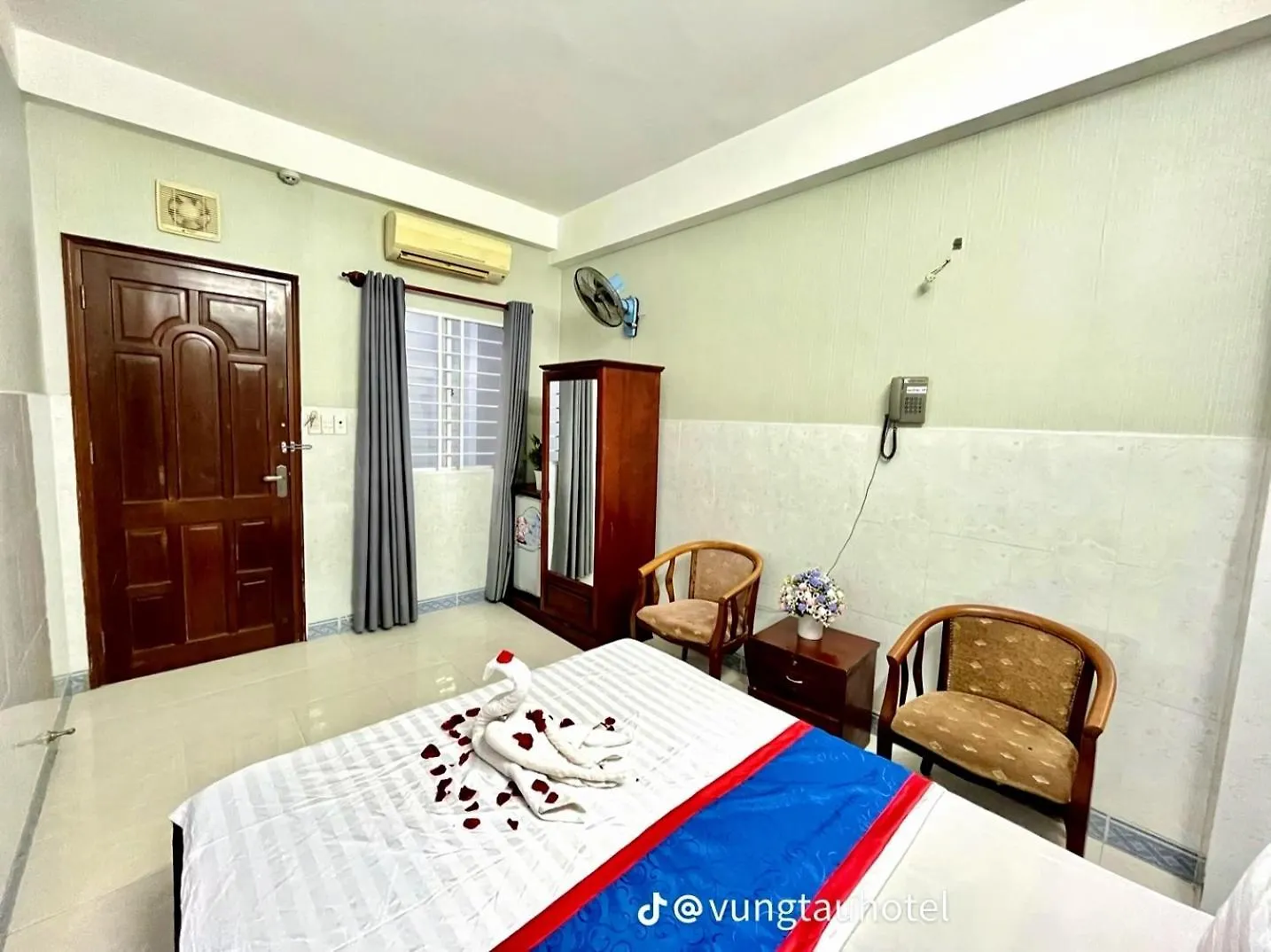 Hotel Khach San Hoa Loc Vung Tau 0*,  Wietnam